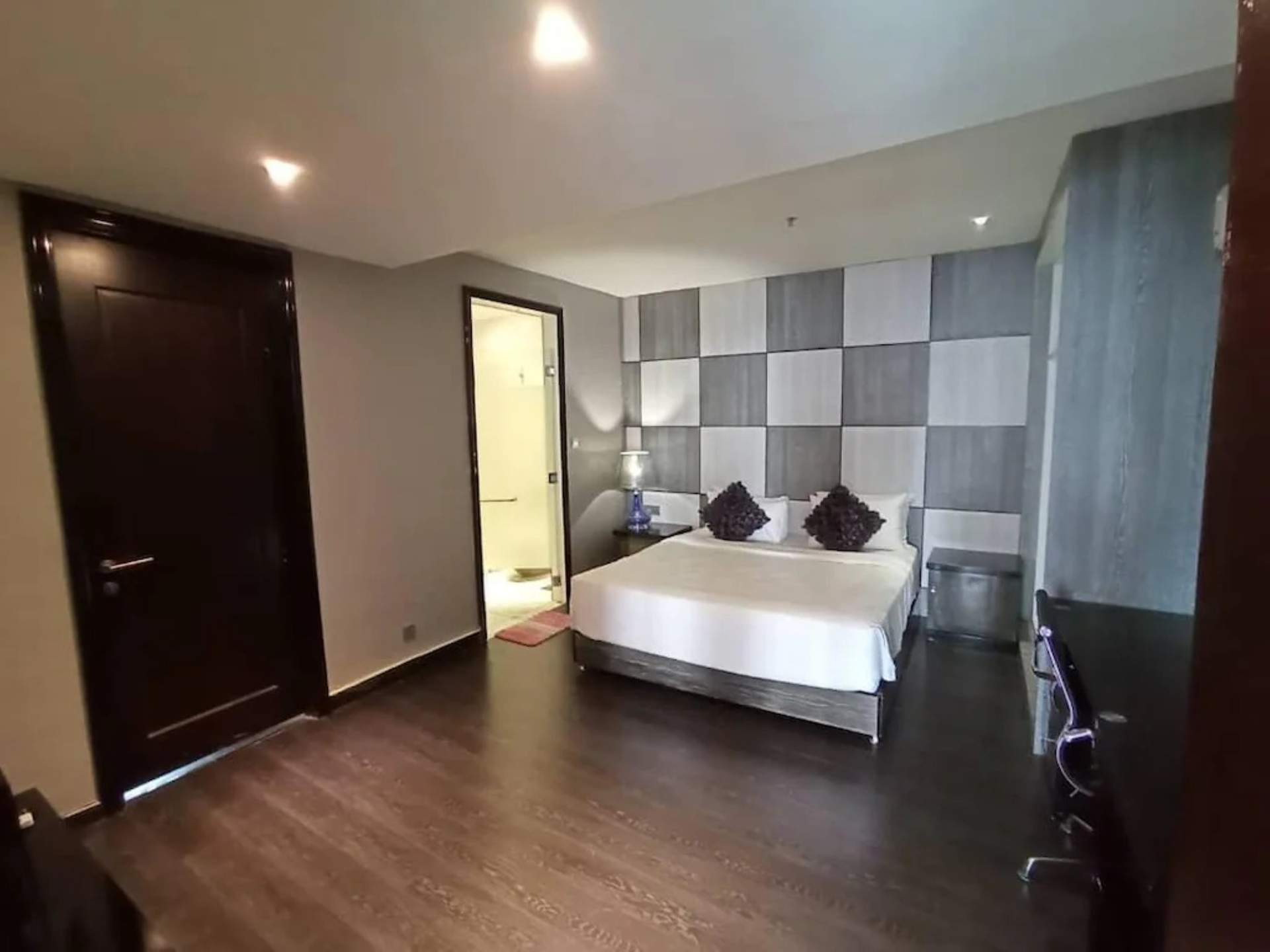Kingston Hotel 20 @ Chinatown, Kuala Lumpur - Image 8