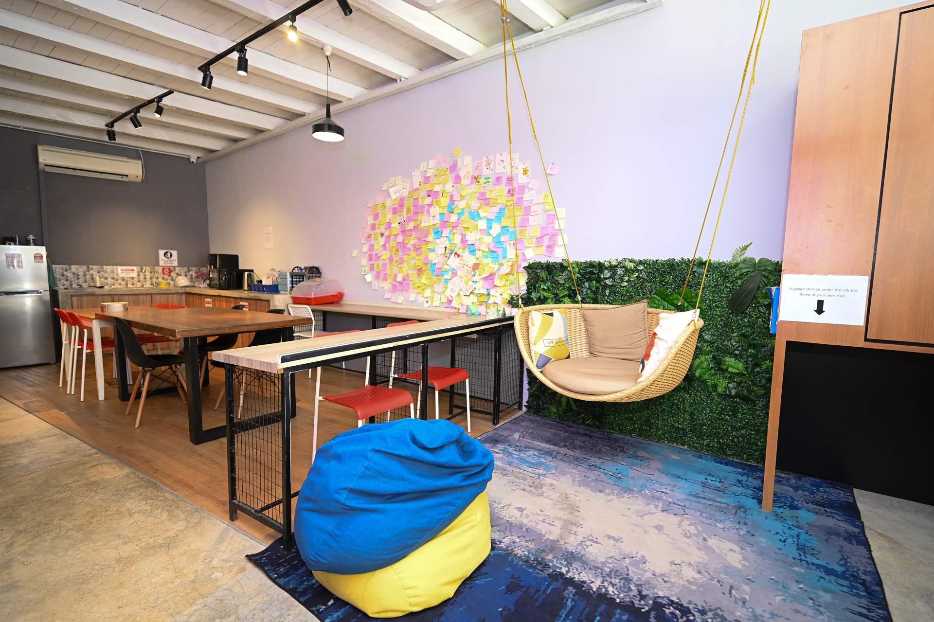 Swing & Pillows @ Beach Street - Image 2