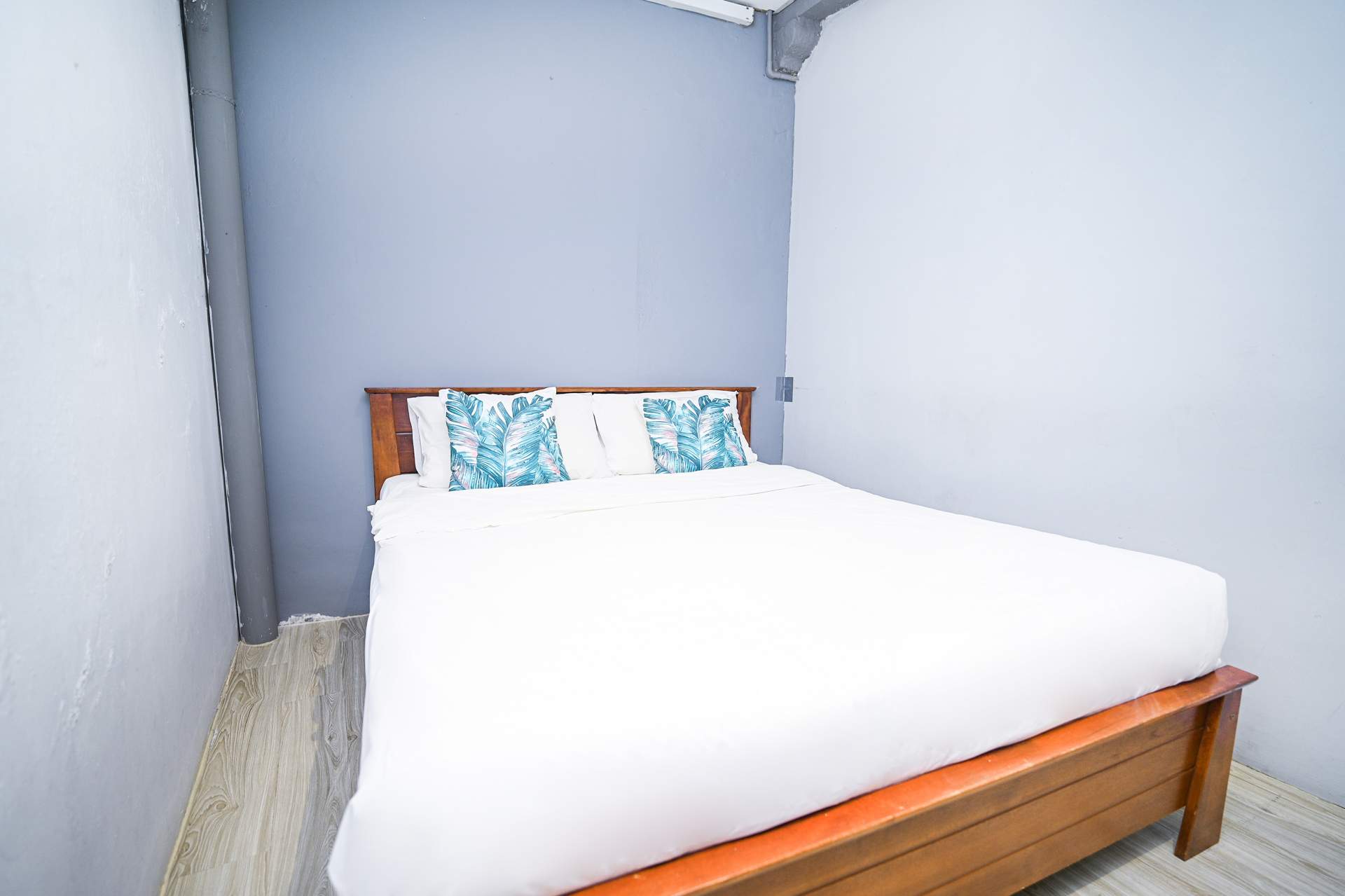 Swing & Pillows @ Beach Street - Image 3