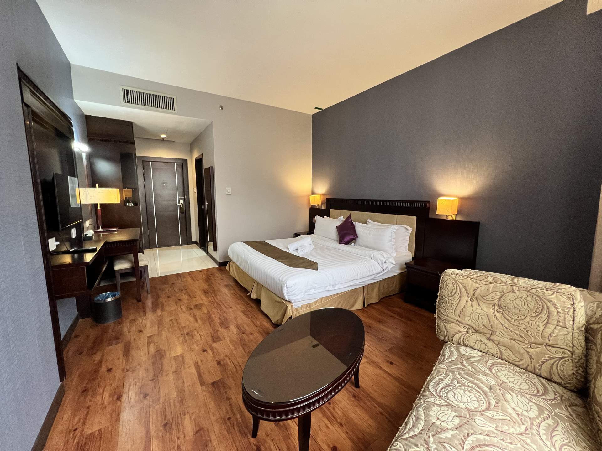 Kingston Hotel 18 @ Kuala Lumpur Sri Damansara - Image 6