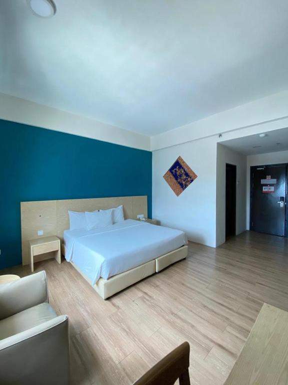 Kingston Hotel 25 @ Summit Signature Batu Pahat - Image 2