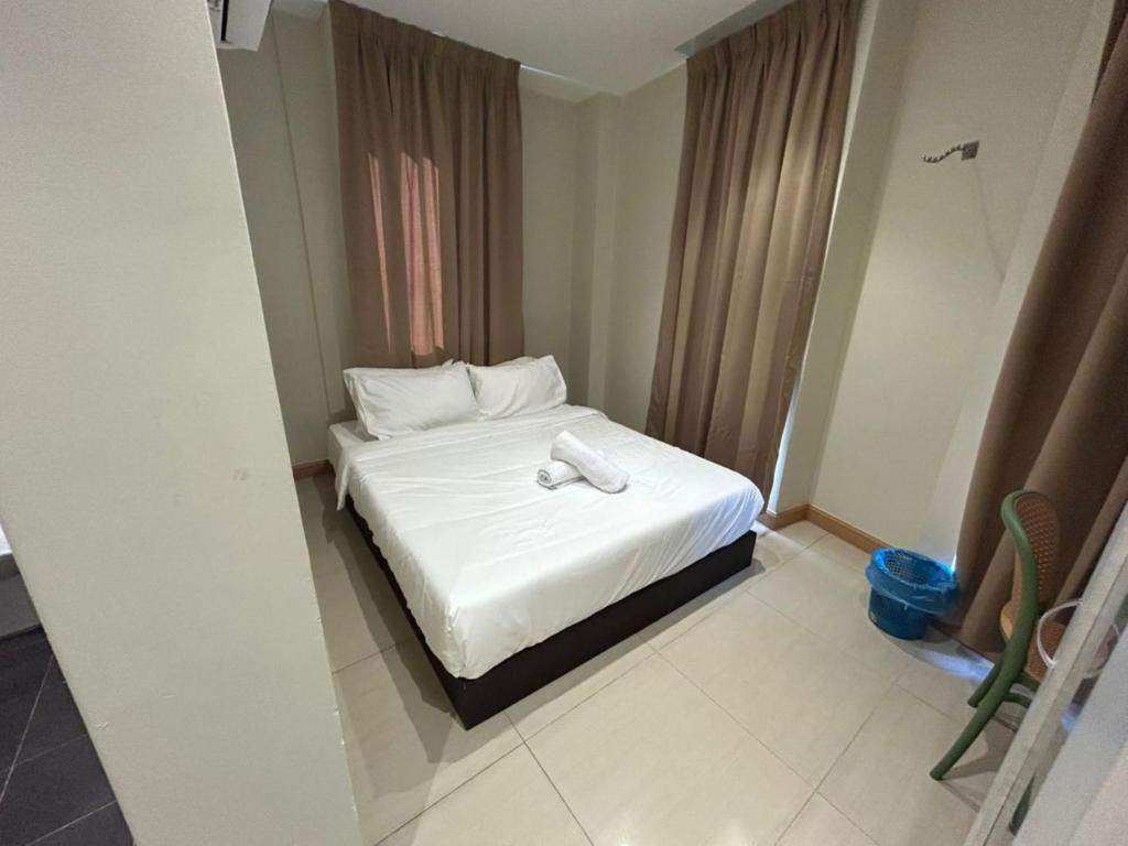 Swing & Pillows @ Kota Damansara - Image 2