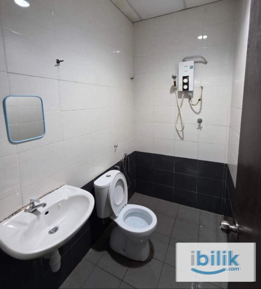 Fully Furnished Room for rent in SS15 - Image 3