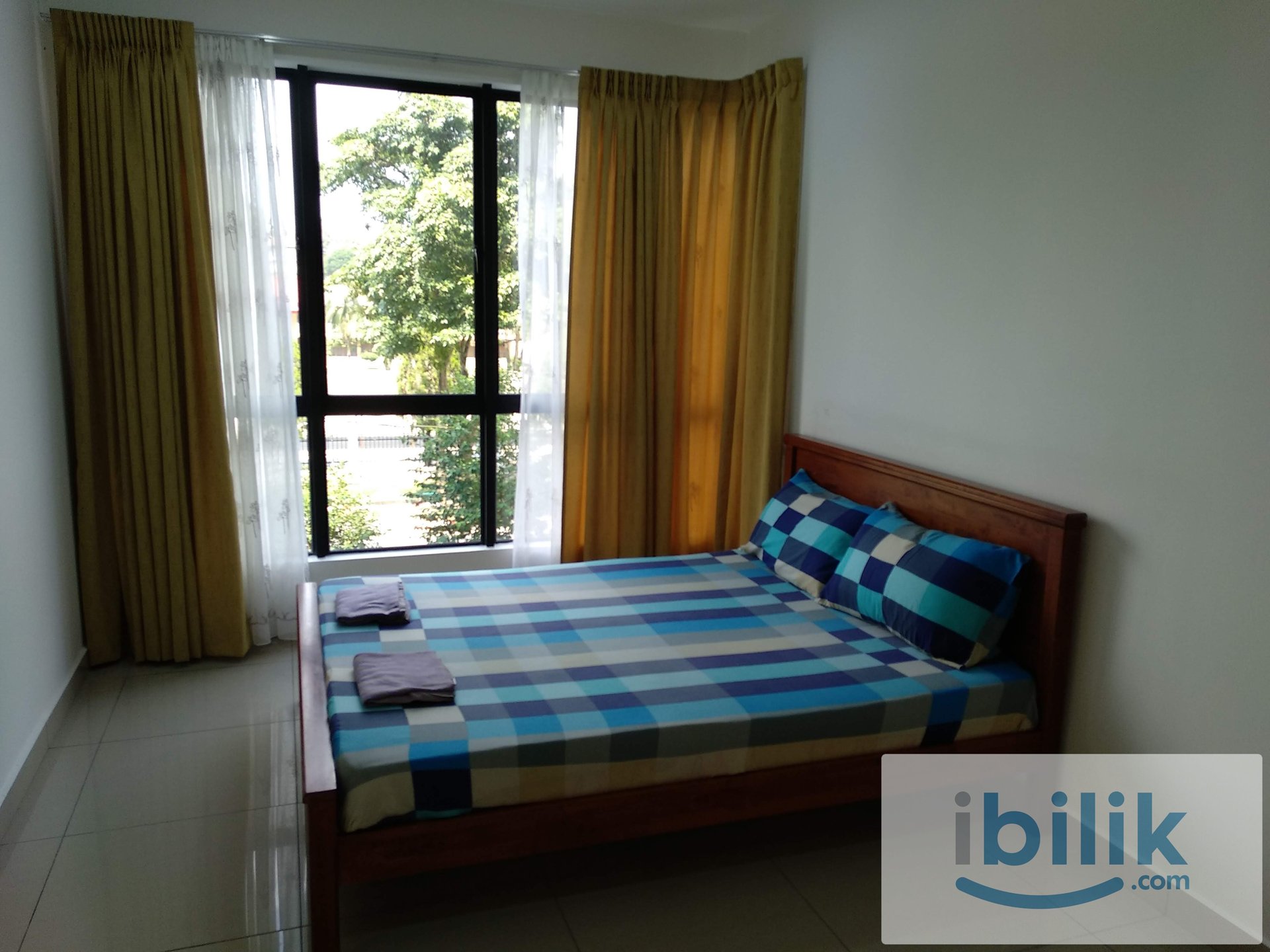 Furnished Master Bedroom with Bathroom - 3 Layers of Security & 24/7 - Image 1
