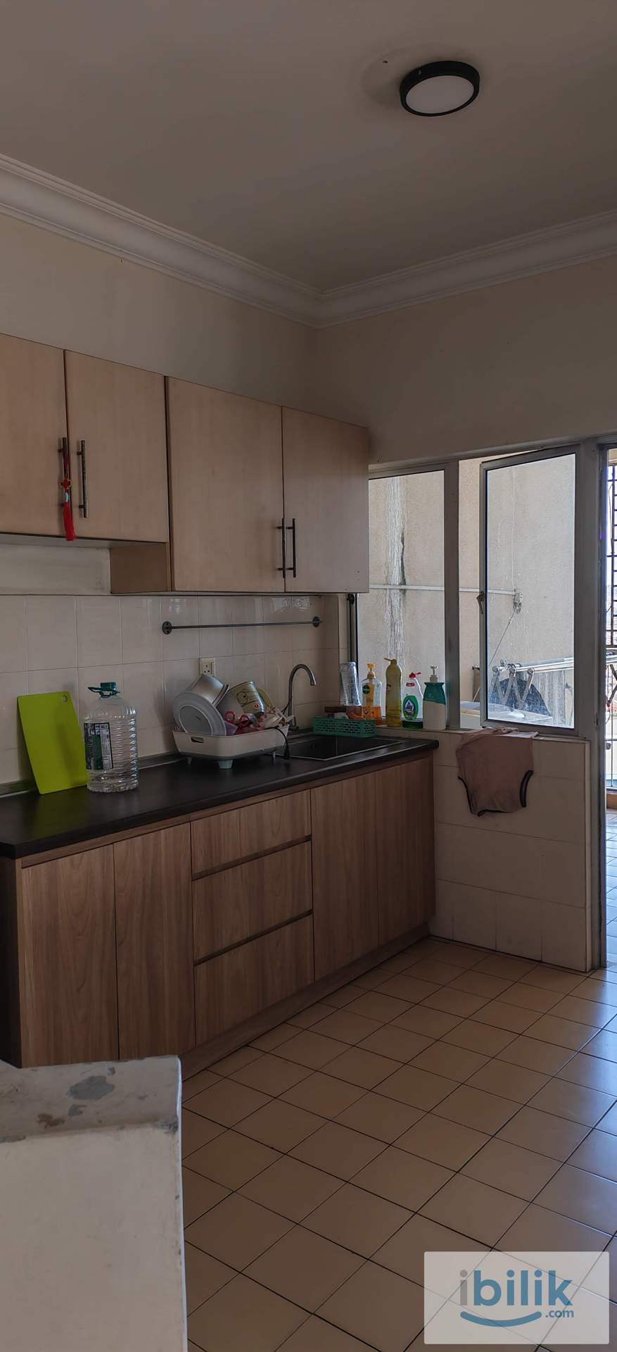 Small Room with furnish - Image 2