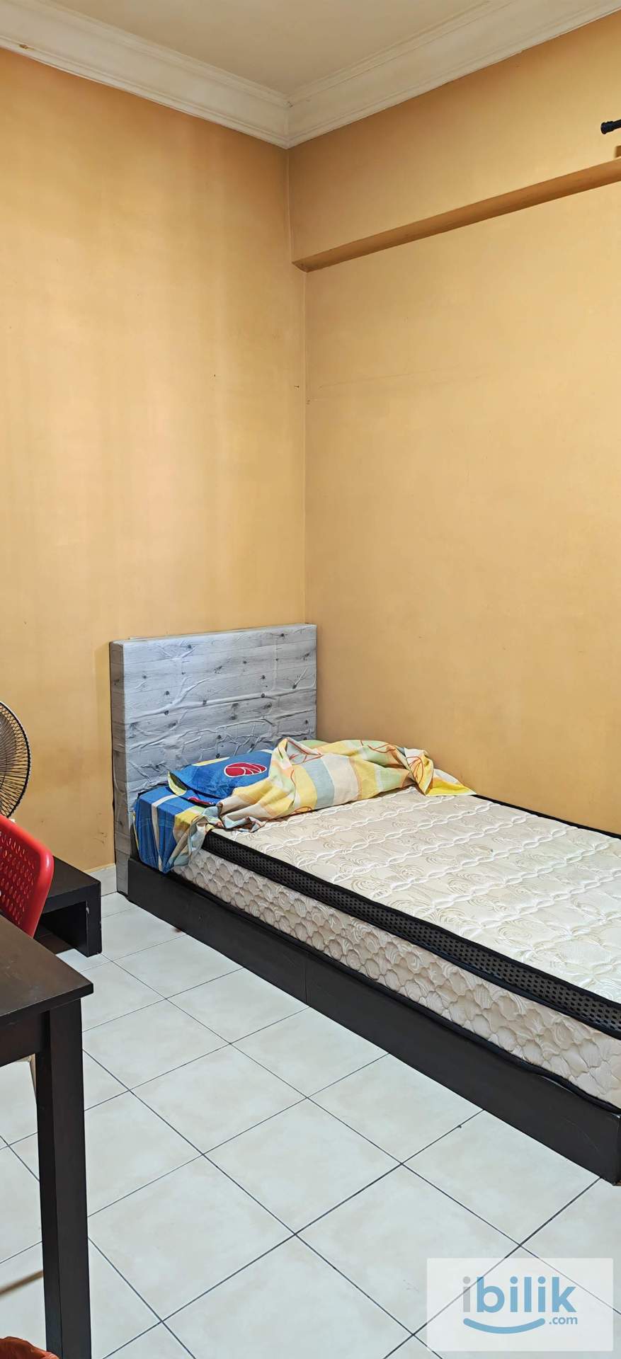 Small Room with furnish - Image 3