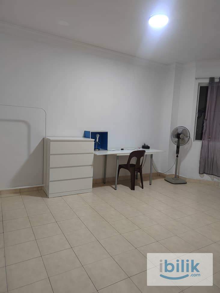 MasterRoom with furnish attaached bathroom - Image 3