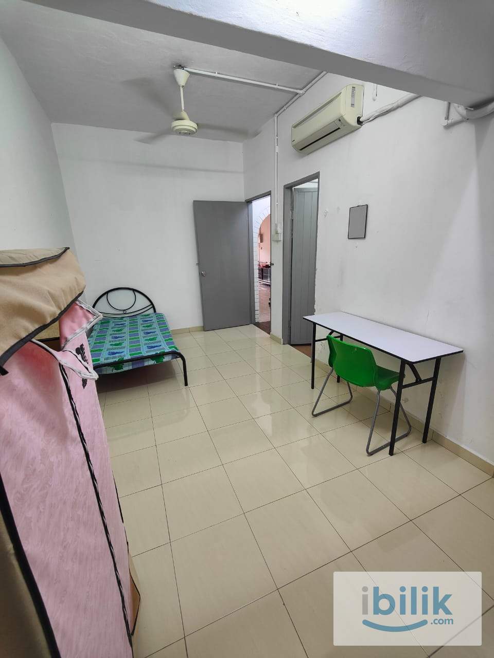 Room to let at SS15_Medium and Master Room - Image 3