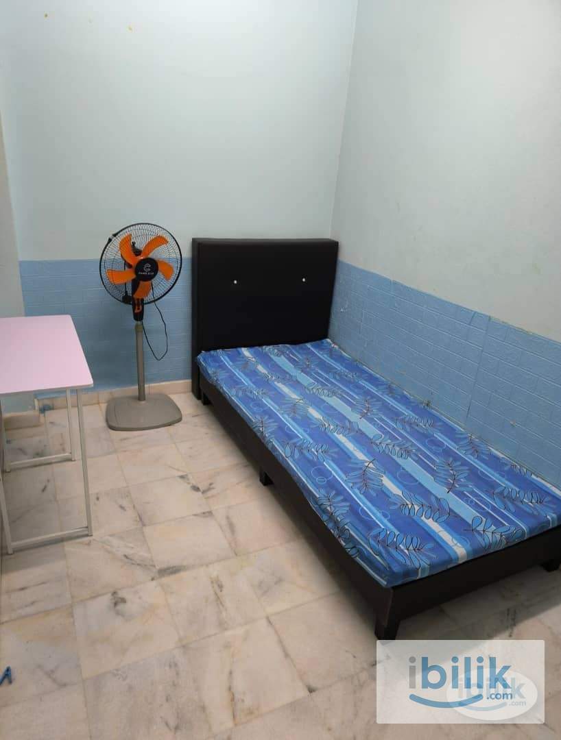 Private Room at Ipoh Garden opposite Hospital Fatimah - Image 1