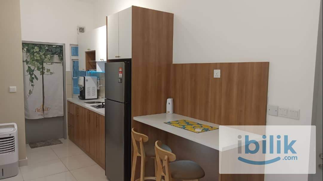 Master Room, TR Residence, Beside MRT-LRT-Monorail-Bus Interchange Stations, Next to Hospital Kuala Lumpur (Female Unit) - Image 6