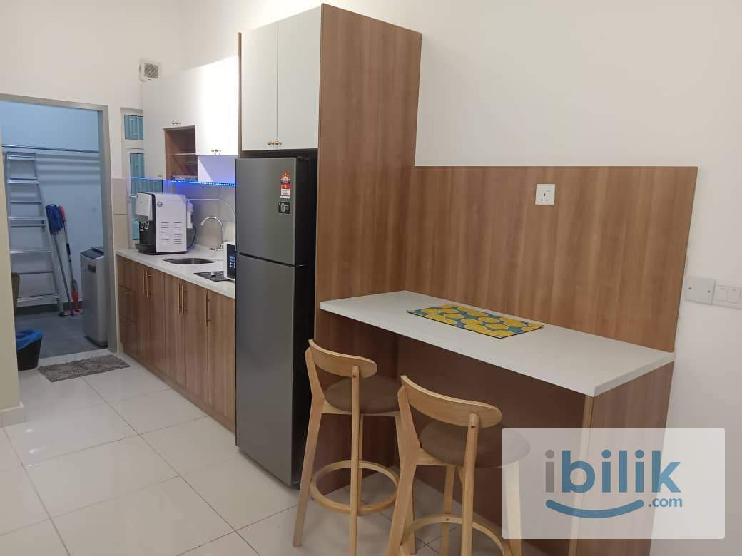 Single Bedroom with private bathroom at TR Resifdence Titiwangsa, located next to MRT-Monorail-LRT interchange station - Image 6