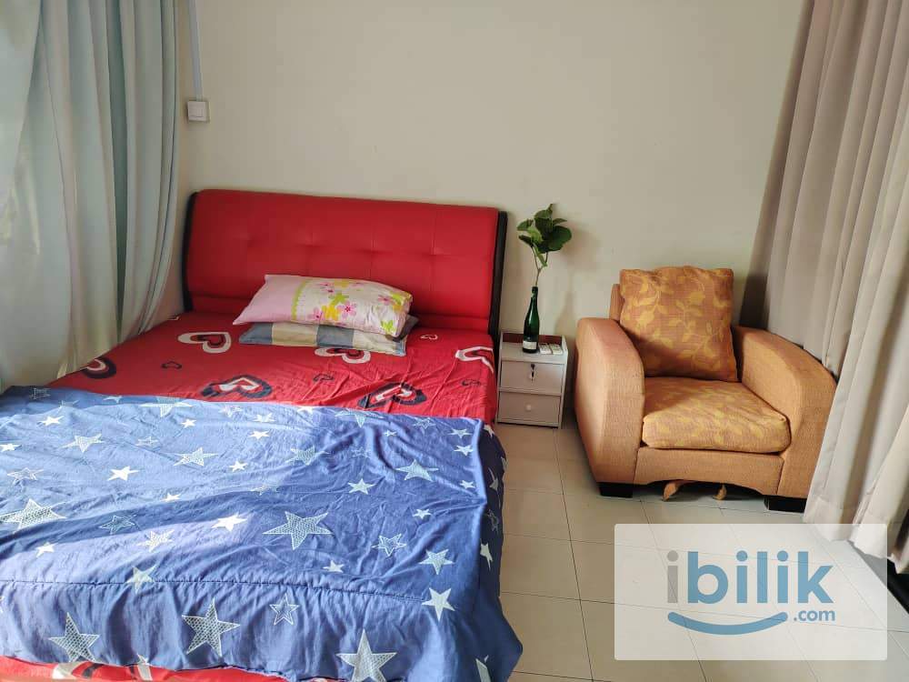 Medium Room with Balcony at Suriamas Ban Sunway - Image 5