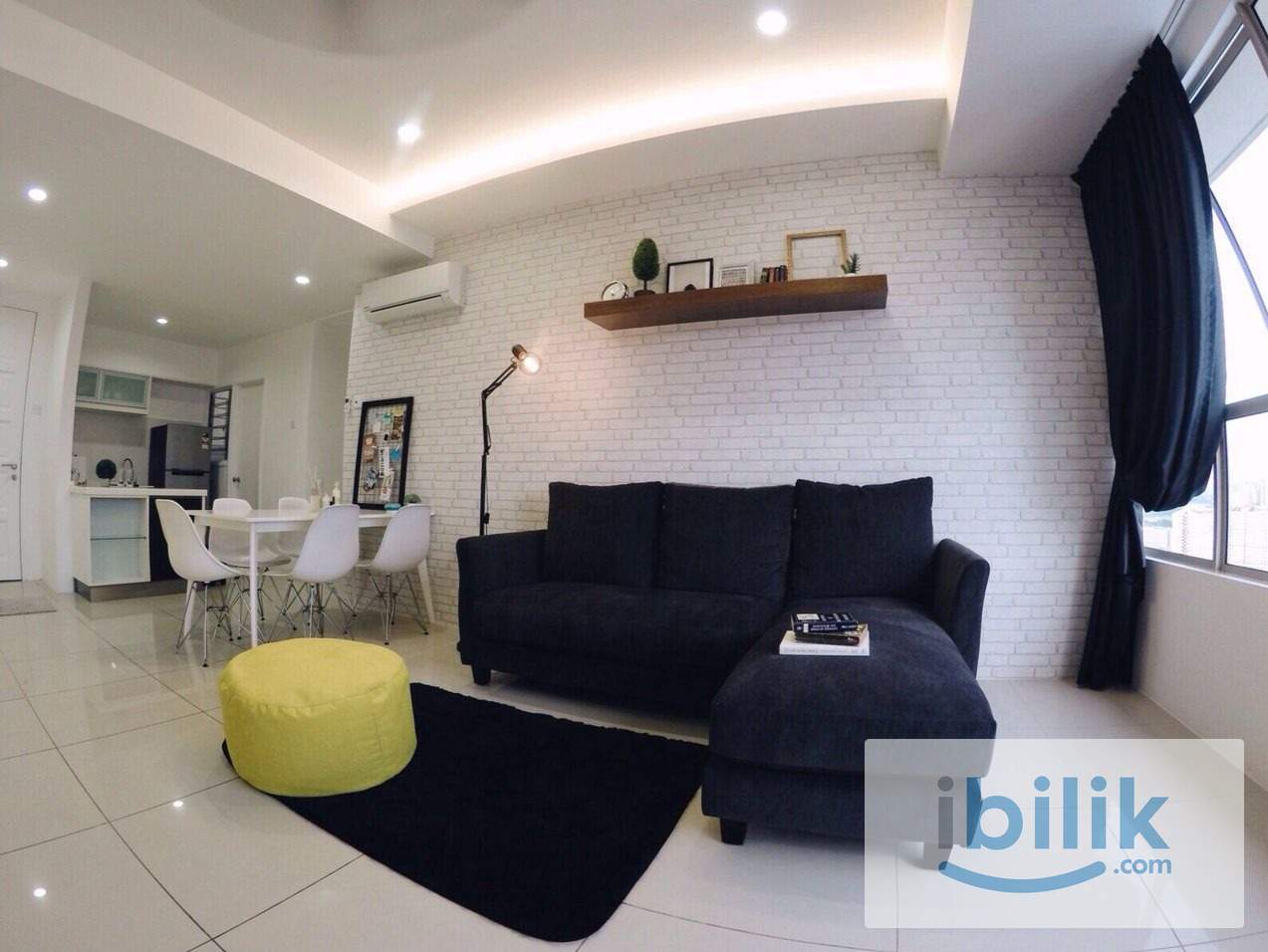 Small Room at Birch the Plaza for rent - Image 1