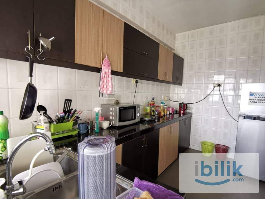 Middle Room at Mutiara Oriental Condo, PJ - Image 1
