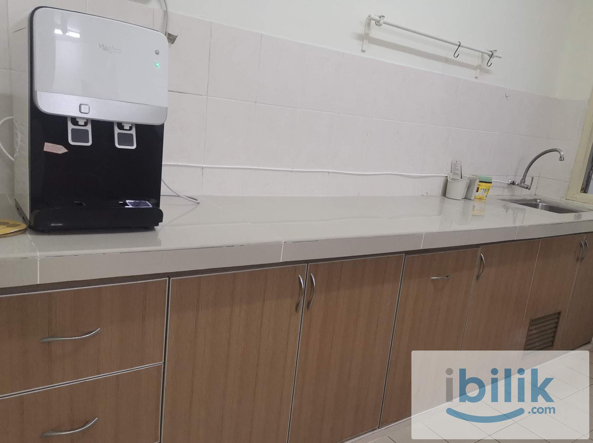 Balcony Room for rent at Suriamas Condominium Bandar Sunway. Mix Unit - Image 6