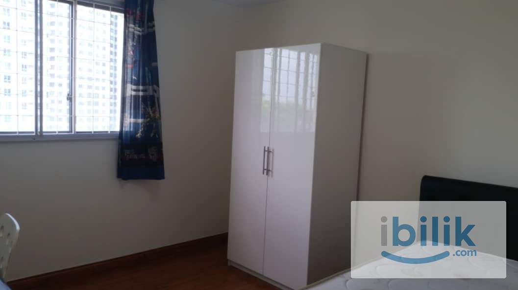 Big Room With Car park furnish - Image 1