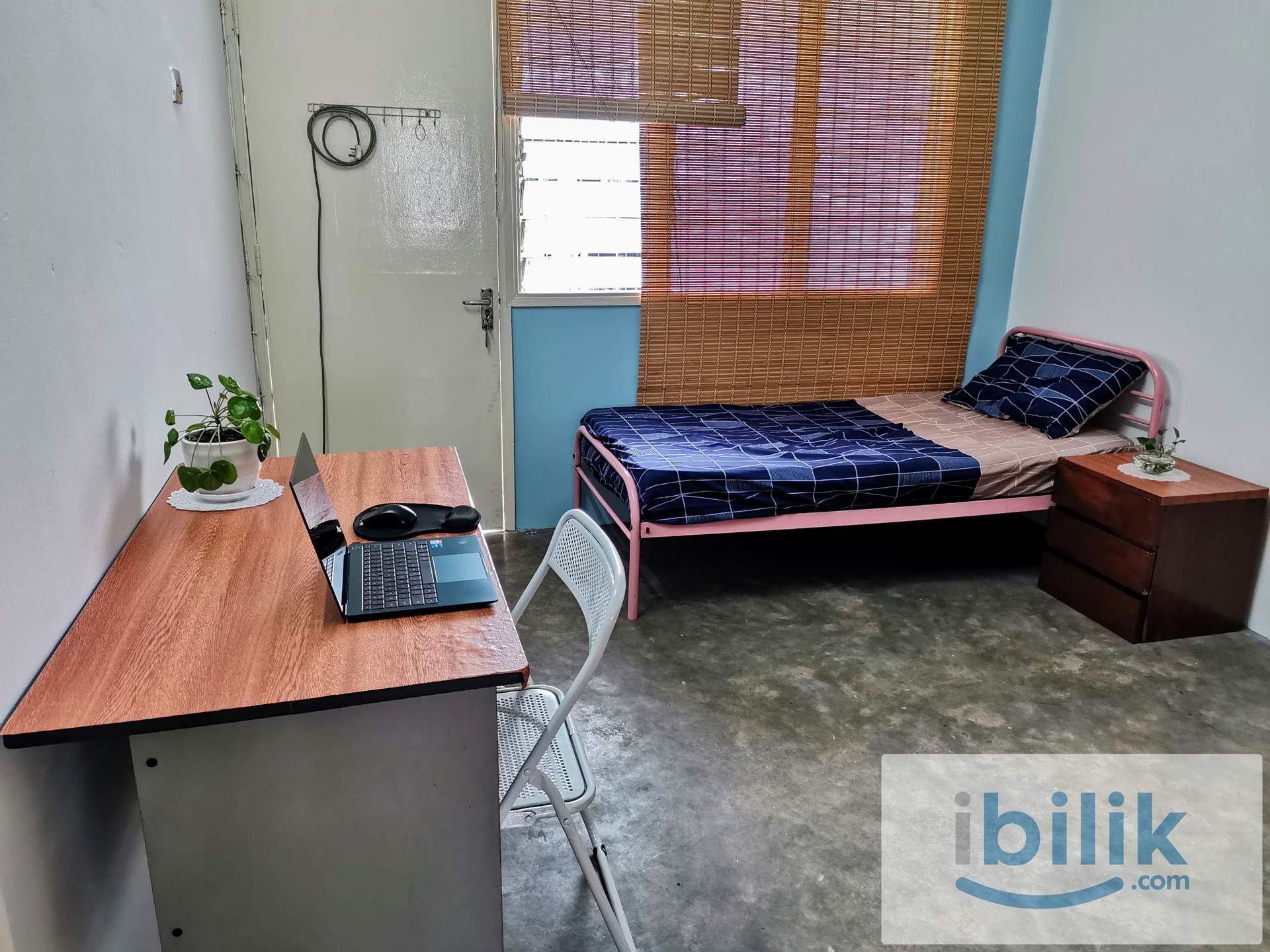🚶🏽🚶Nice PAINT Balcony Furnished Room (3 Min WALK LRT Taman Paramount) - Image 4