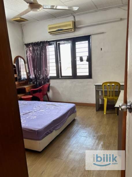 Master Room at Taman Connaught, Cheras - Image 1