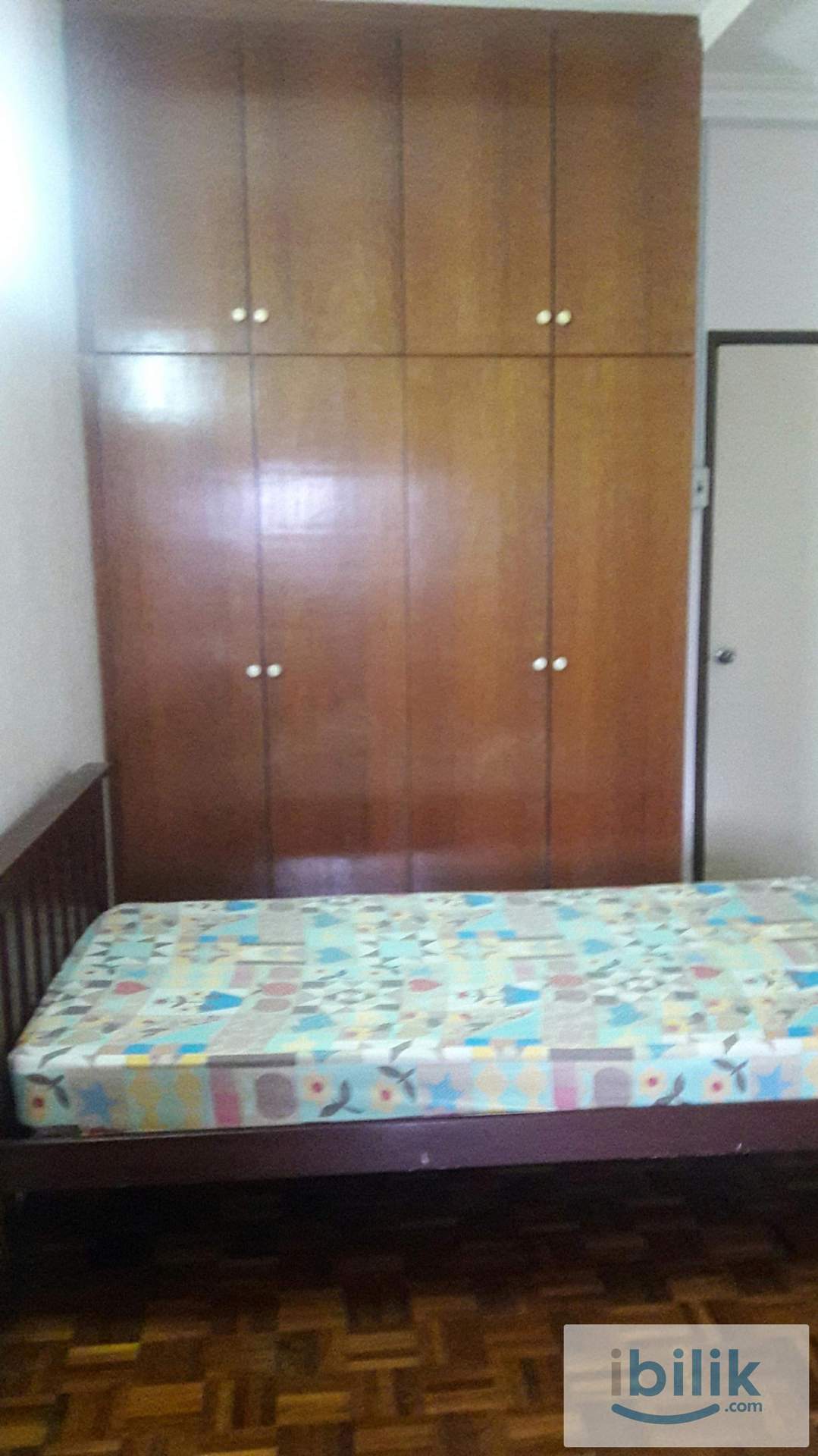 MIDDLE ROOM FOR RENT IN TTDI - Image 1