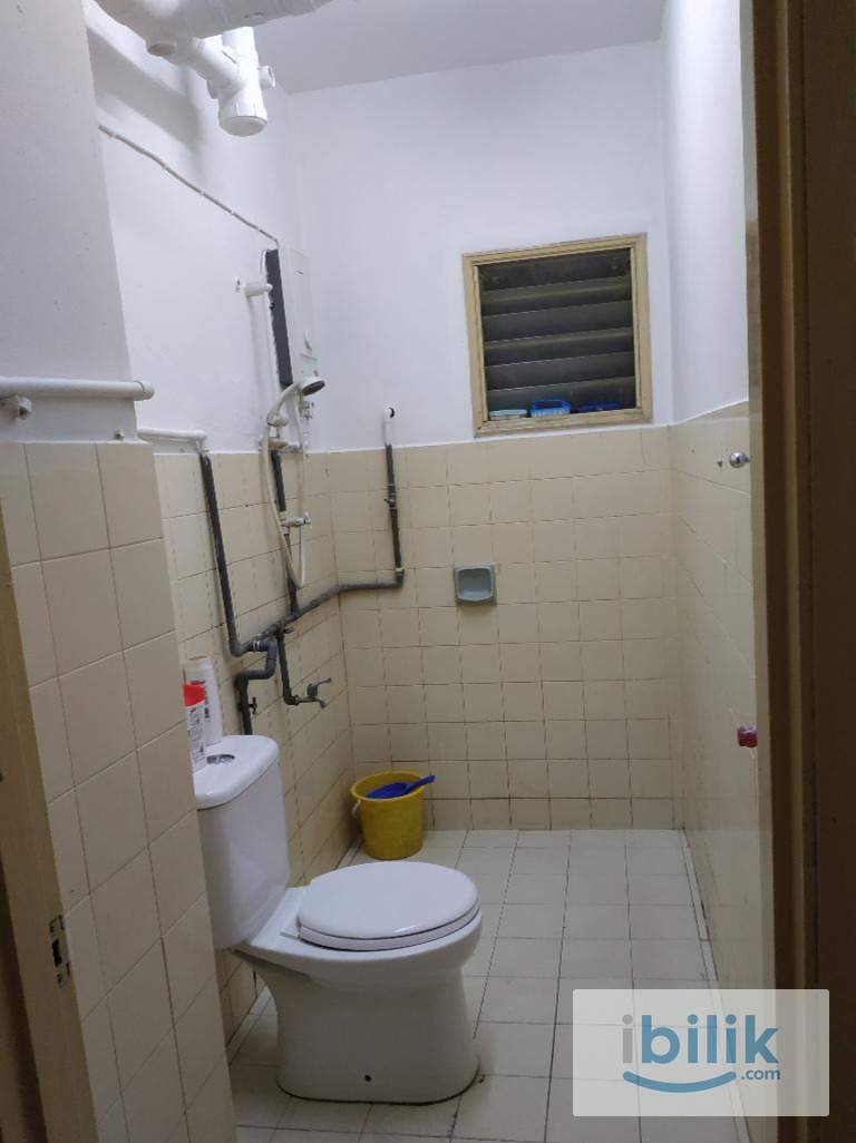 Medium room for rent at Wangsa Maju - Image 3