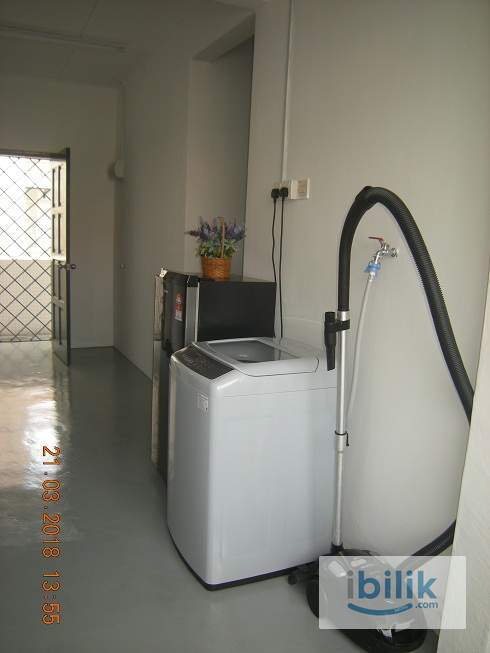 Medium room for rent @ Mutiara Damansara - Image 8