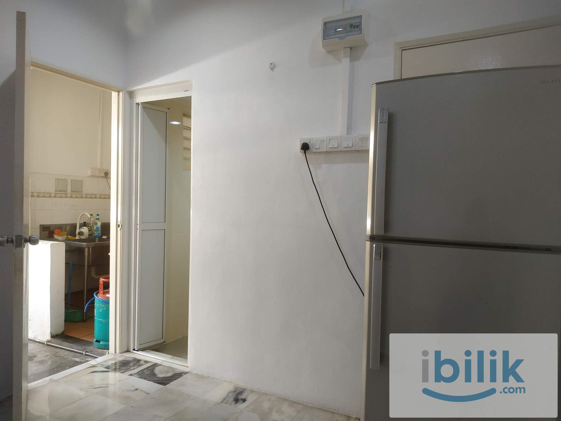 Dual Key Studio apartment at Pangsapuri Sri Pelangi - Image 3