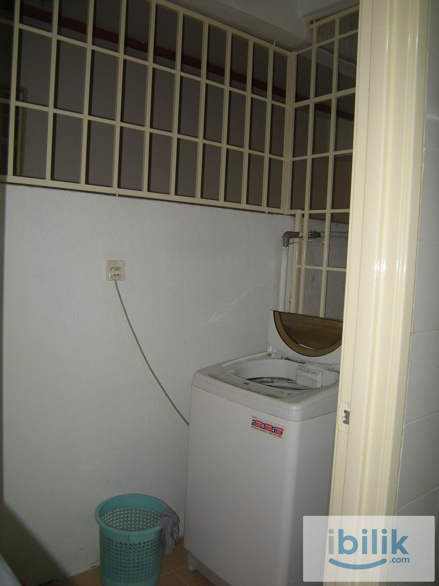 Master bedroom for rent at Prima setapak condominium - Image 6