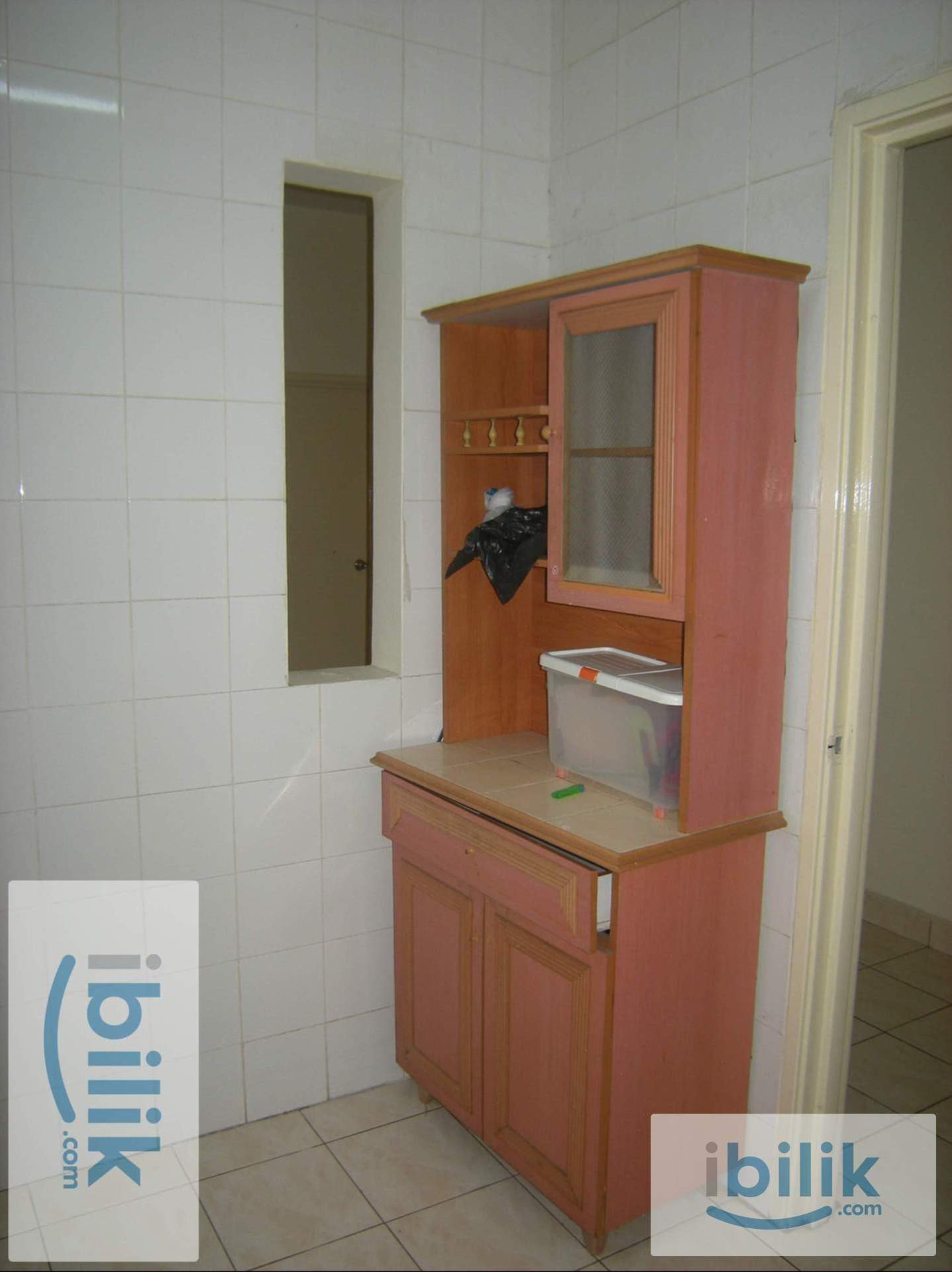 Master bedroom for rent at Prima setapak condominium - Image 8