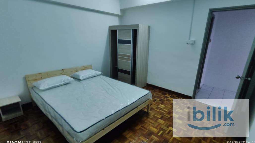 Medium Room  - Image 1