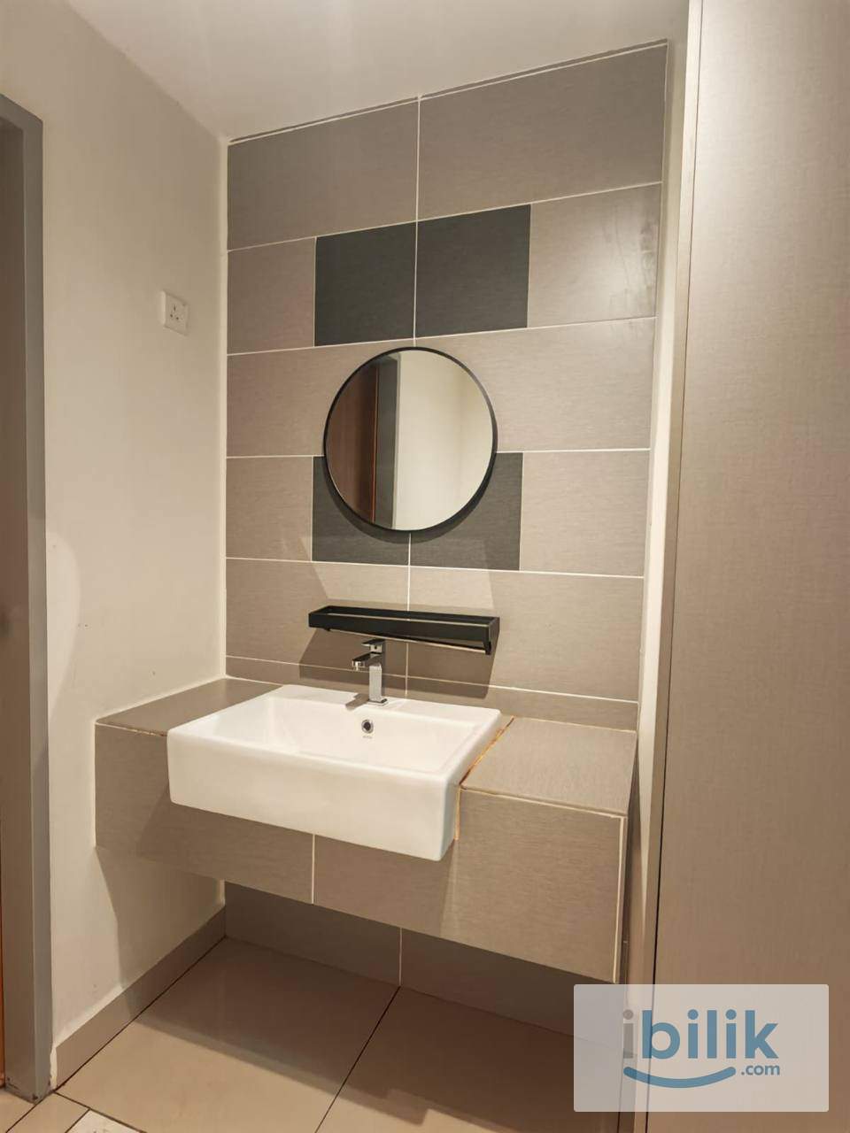 Master Bedroom @ G Residence, Plentong, near Johor Jaya, Permas Jaya, Pasir Gudang, Masai - Image 4