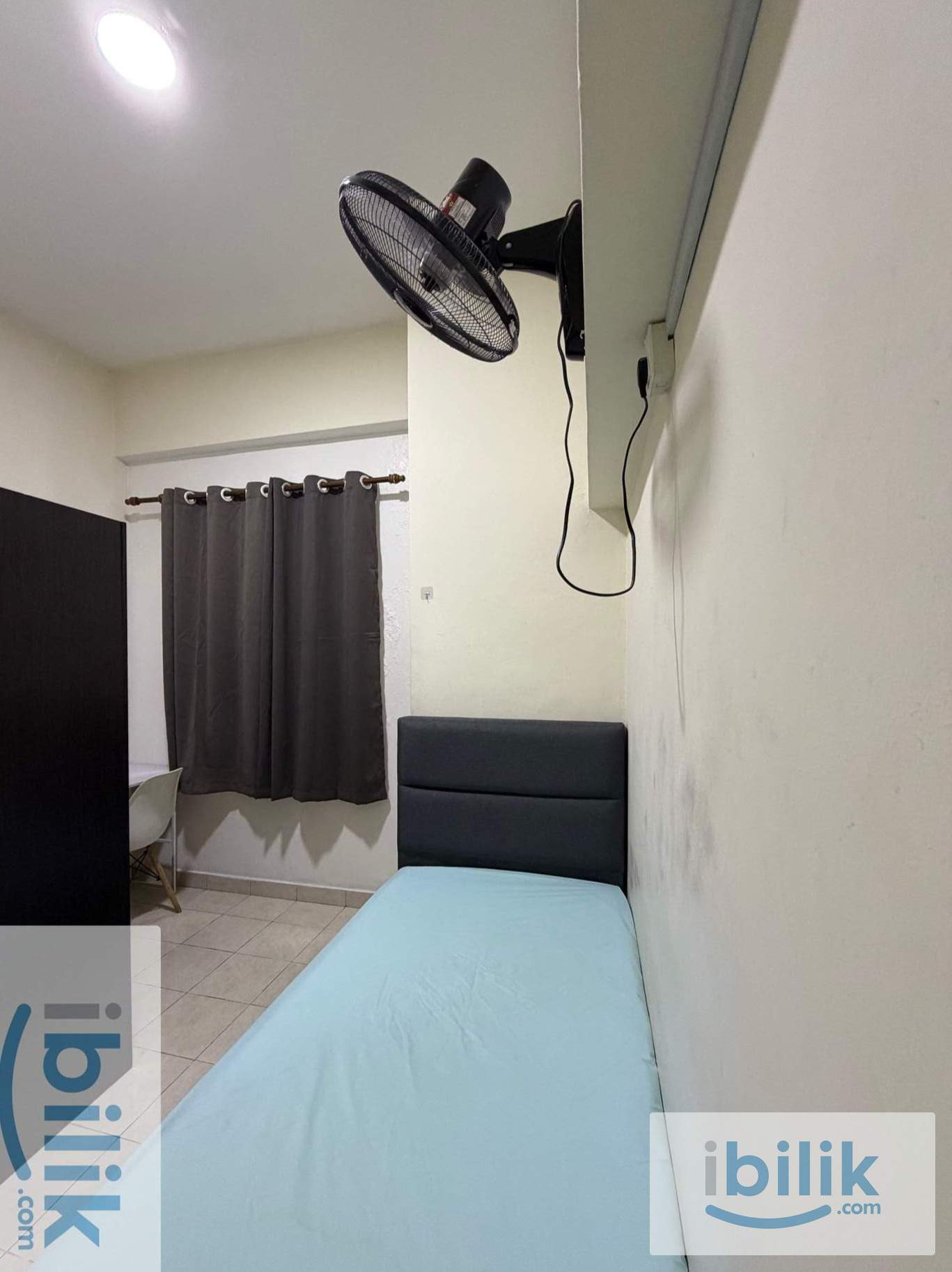 Kelana Mahkota Condo FEMALE Unit - Single Room for Office Executive, Walking To Paradigm, KCP, LRT Station - Image 1