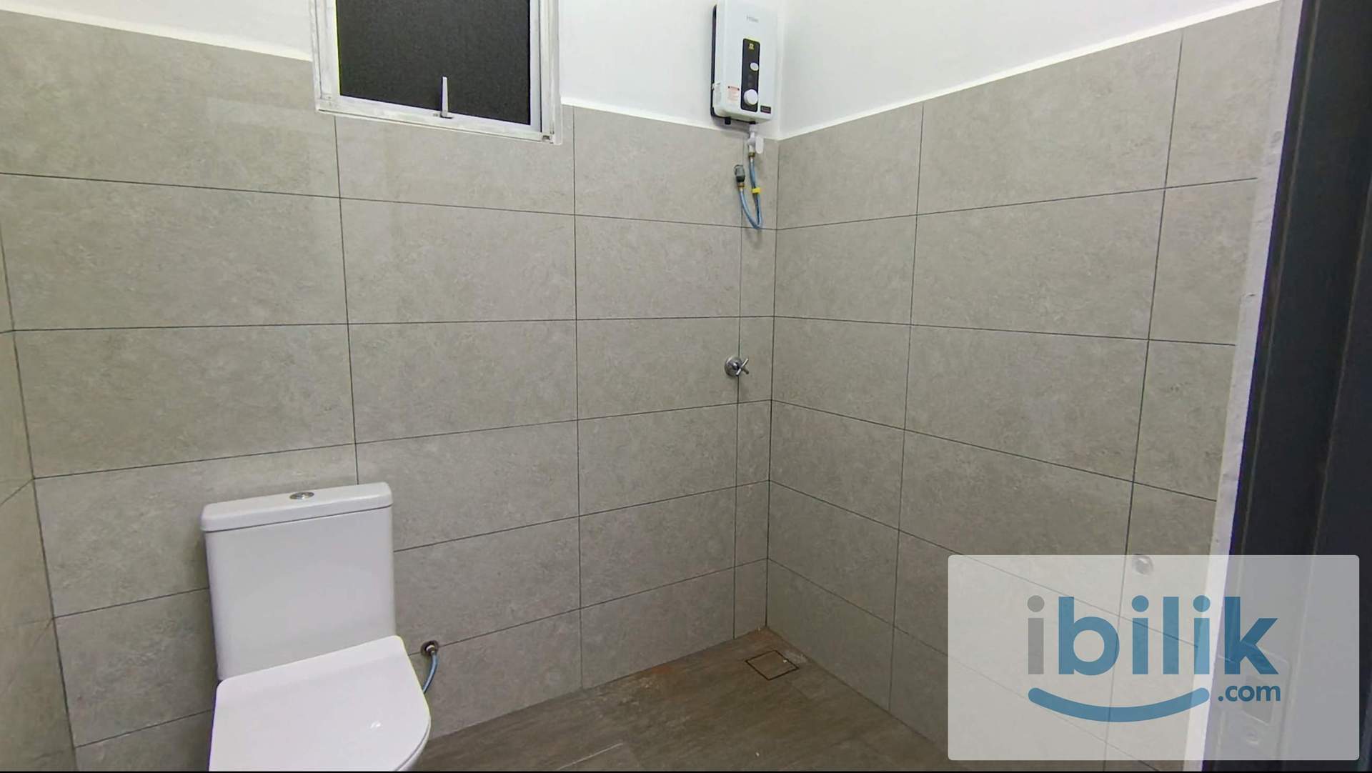 Single Room above shop lot at TTS, Semenyih, Nottingham University  - Image 6