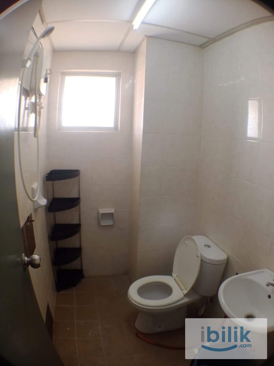 Free WIFI Single Room at The Academia Block - Image 1