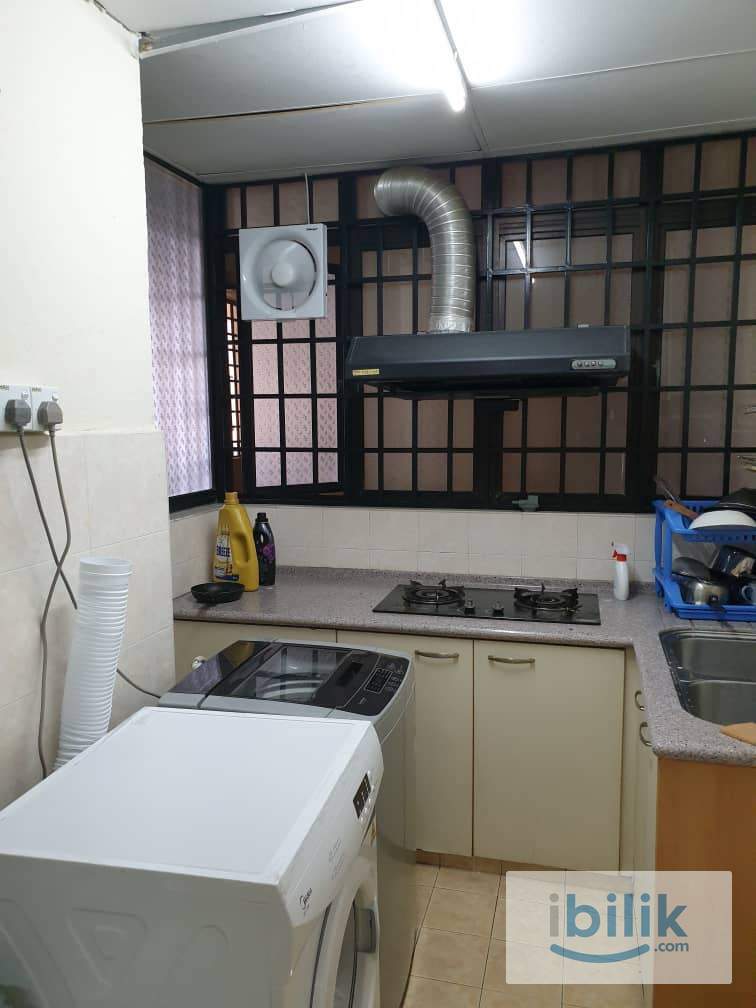 Free WIFI Master Room at Vista Komanwel - Image 2