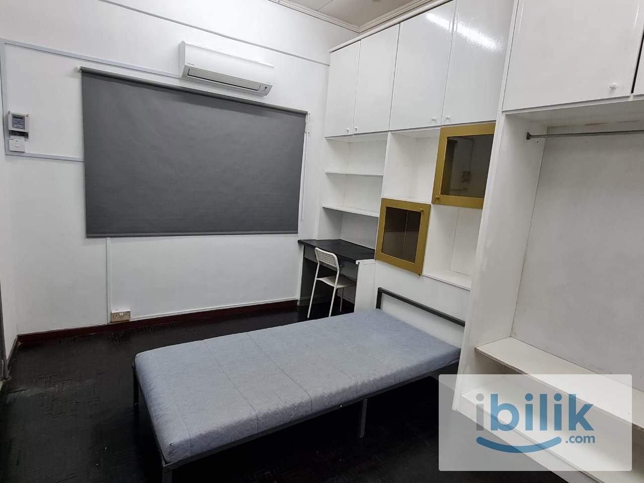 Middle Room with Aircond at PJS9 Next to Sunway Pyramid - Image 1