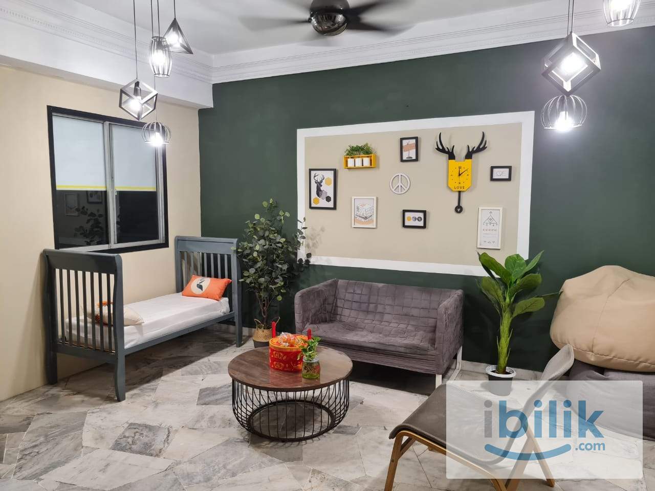Middle Room with Aircond at PJS9 Next to Sunway Pyramid - Image 2