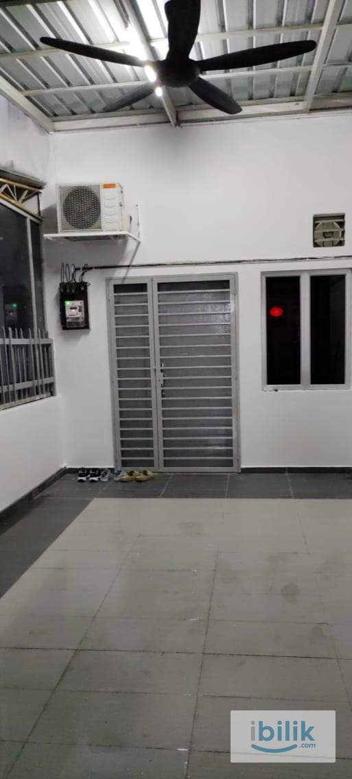 Fully Furnished Large Room nearby HTAR, Pantai Hospital, Port Klang - Image 5