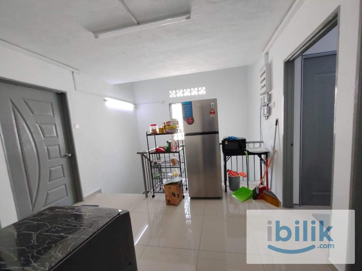 Master Room nearby Pantai Hospital, HTAR, Port Klang & Centro Mall - Image 1