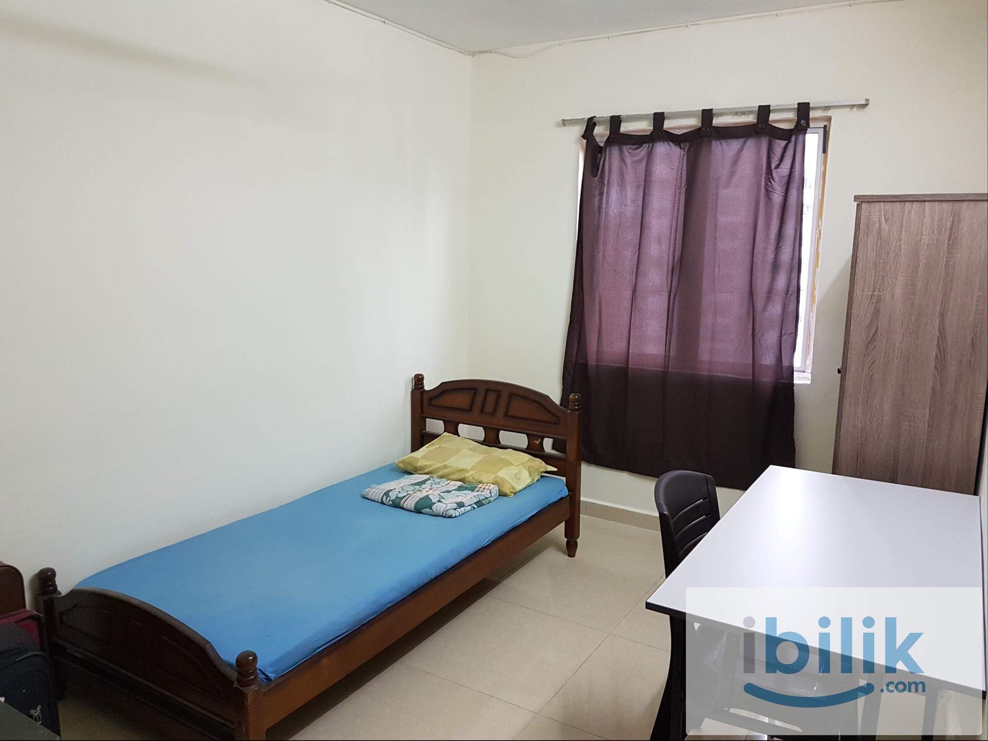 Middle room - Female Only - Image 1