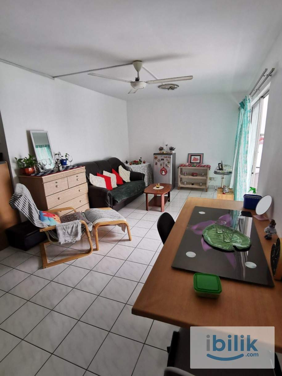 Middle room - Image 2