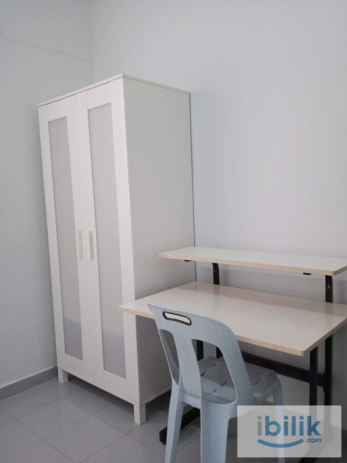 Middle room in SS 24 Taman Megah PJ - Image 2
