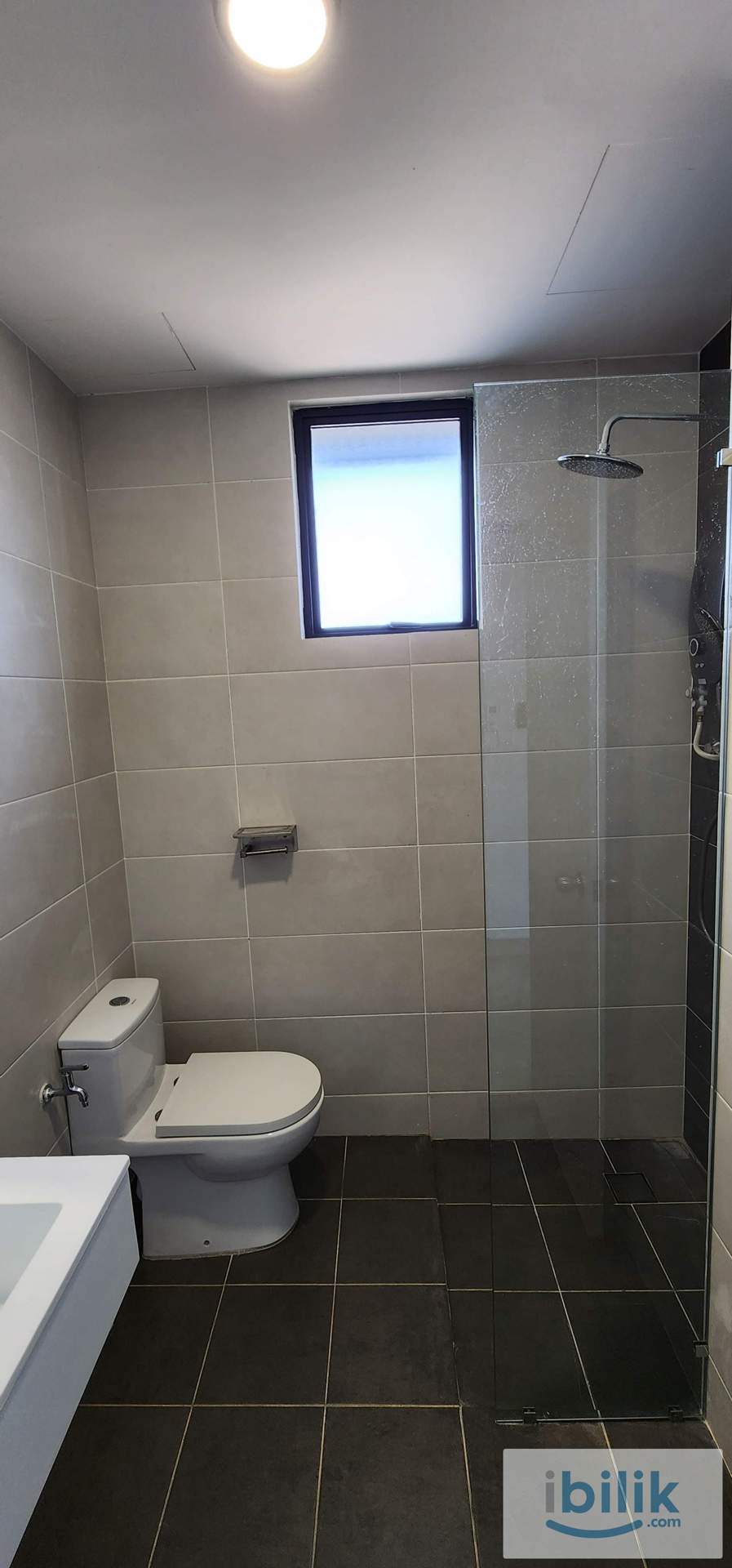 PV9 Single Room for Rent - Image 5