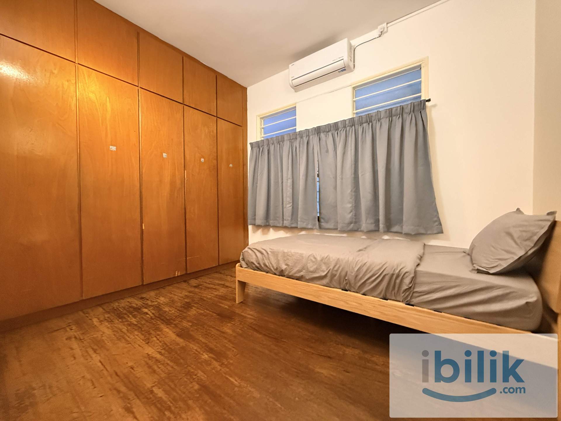 Double & single bedroom near PCSH, Quest International University at Jalan Kampar - Image 7