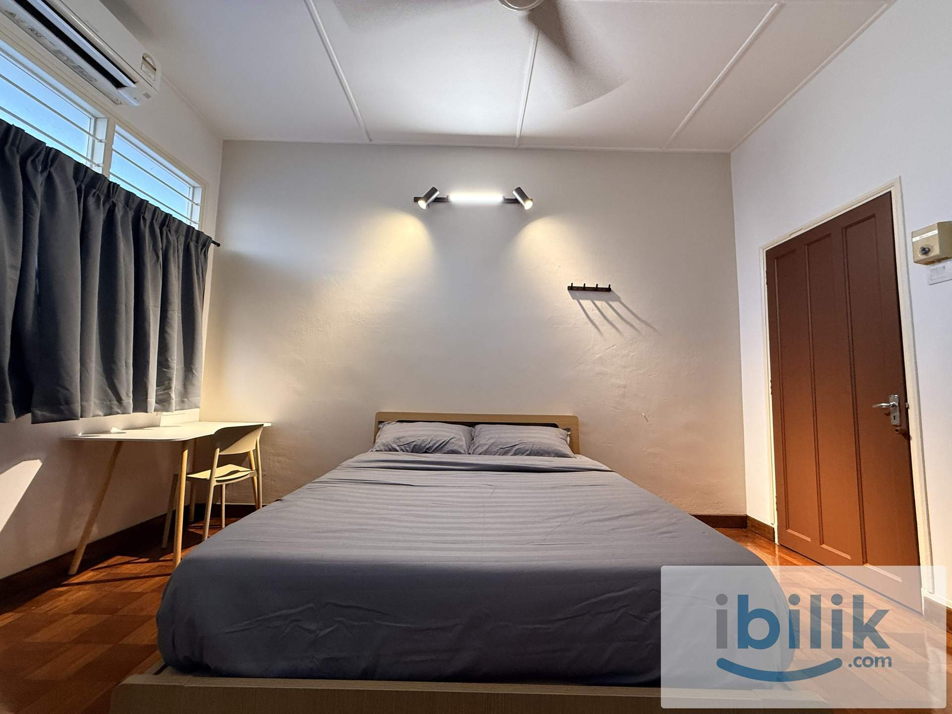 Double & single bedroom near PCSH, Quest International University at Jalan Kampar - Image 8