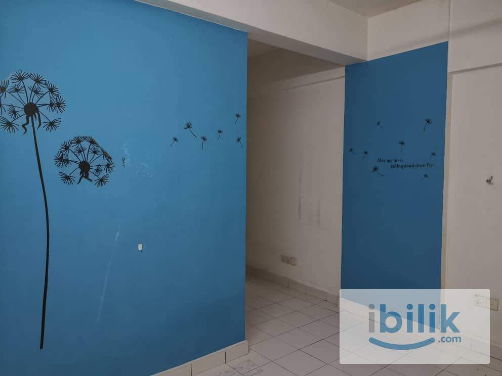 Middle room  - Image 5