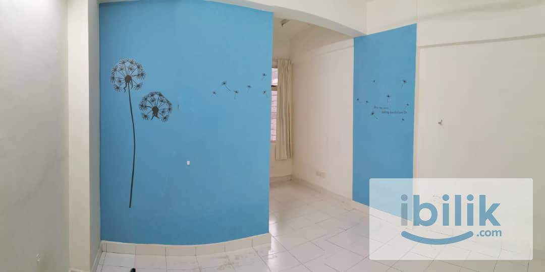 Middle Room  - Image 4