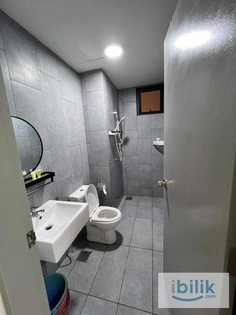 M Vertica Middle Room Female Unit, 4 min walk to LRT/MRT Maluri - Image 9