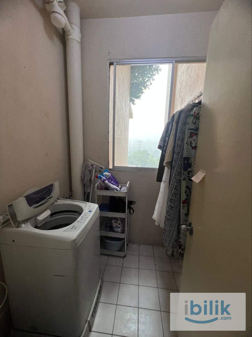 Seri Maya Middle Room Muslim Lady Unit min walking distance to LRT Setiawangsa - Image 3