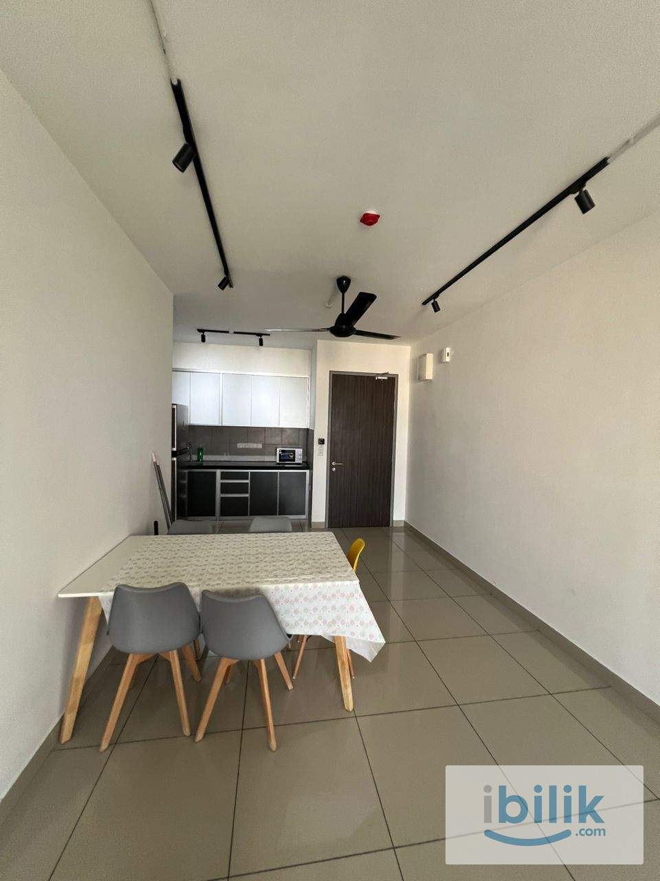 M Vertica Single Room Mixed Gender Unit For Rent,  walking distance to LRT/MRT Maluri - Image 9
