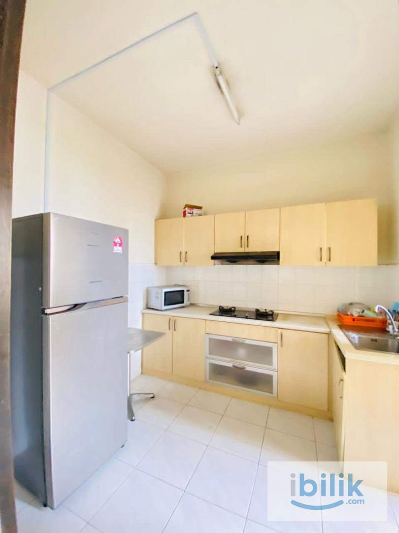 Seri Maya Master Room For Rent, Lady Only, Just 3/4 min walking distance to LRT Setiawangsa - Image 4
